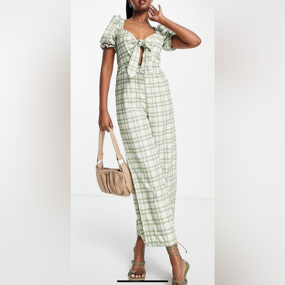 Spring ASOS Jumpsuit NEVER WORN 💐 - Picture 2 of 3